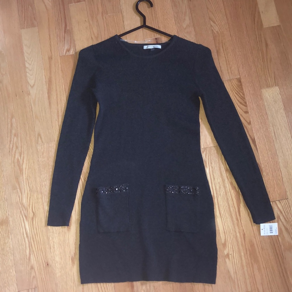 Gray ribbed tunic with pockets